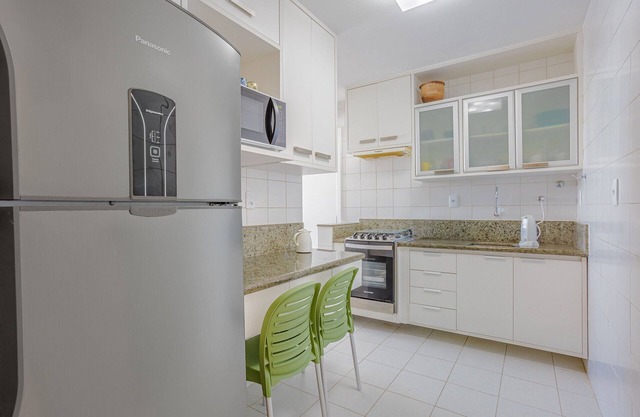 GR02 Excelente Apartamento con 3 Suites - Graça