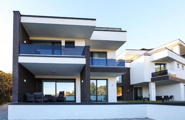 GRAFFIT Luxury houses