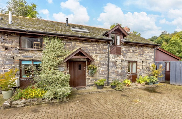Granary Cottage - Two Bedroom House, Sleeps 3