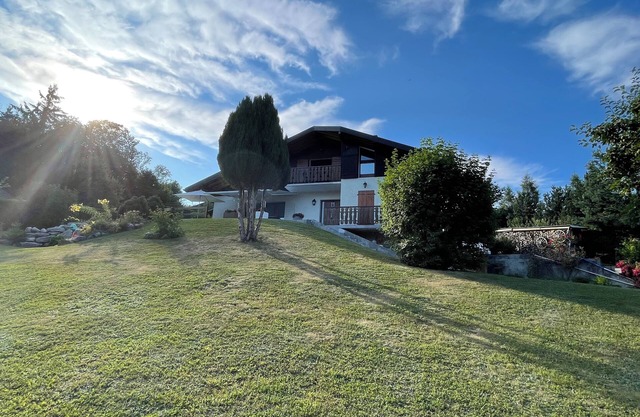 Grand Appartement, vue Dégagée sur la Vallée Verte