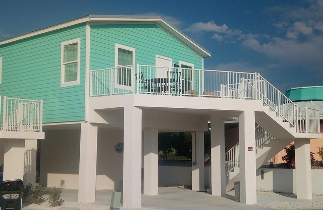 Grand Opening! New Construction in Venture Out! 3 night minimum stay.
