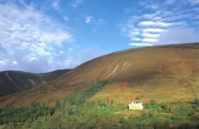 Grand Victorian Shooting Lodge, Highland estate - Fishing/Stalking/shooting