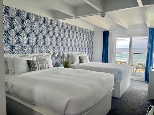 Grand View Hotel