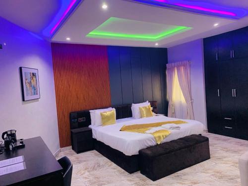 Grantina Royal Hotel & suites