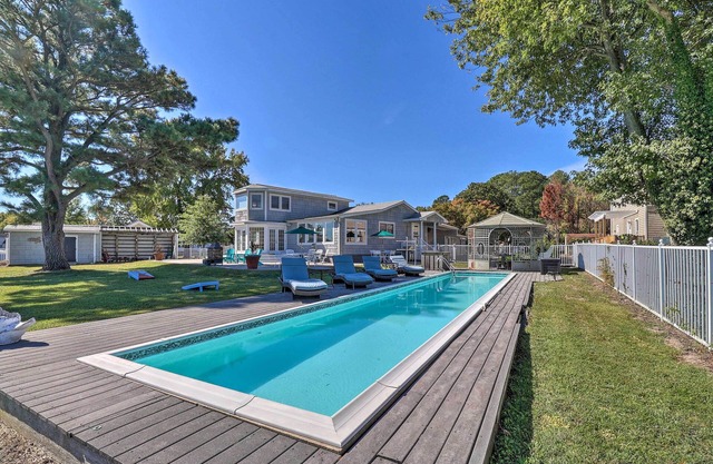Grasonville Home w/Private Pool on the Water