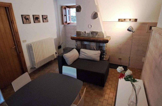 GRAYNITE - PARK SIDE Apartment