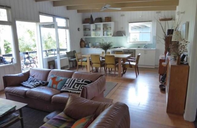 Great beach house in Somers
