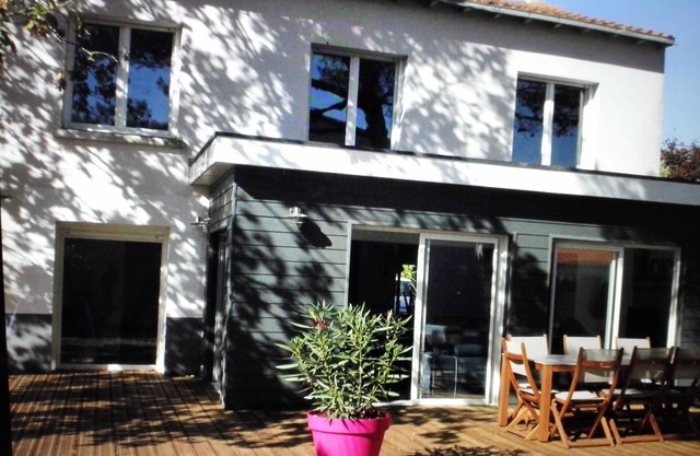 Great House 5 minutes from La Rochelle and 10 minutes from Ile de Re