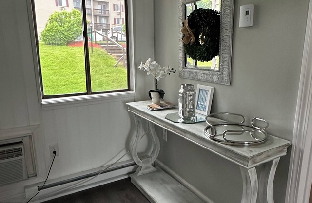 Great Location with Lake View