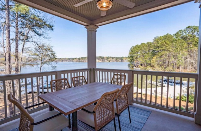 Great Views, Great Location, Near Ritz, No Stairs