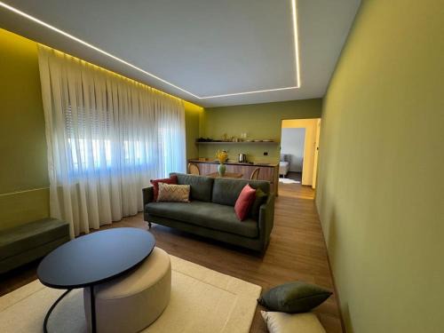 Green Oasis Apartment