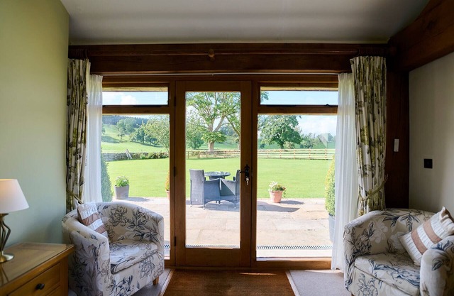 GreenGrove Country House B&B