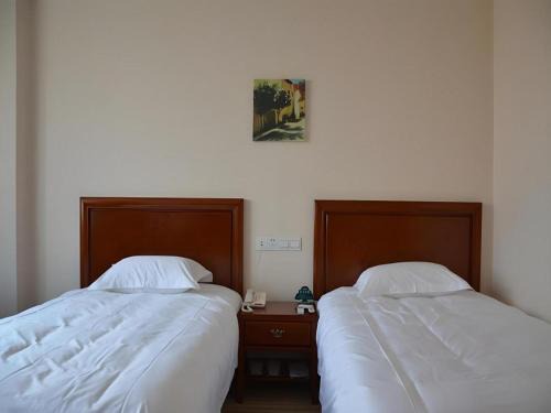 GreenTree Inn Anhui Yaohai District MingGuang Road Bus Station Express Hotel