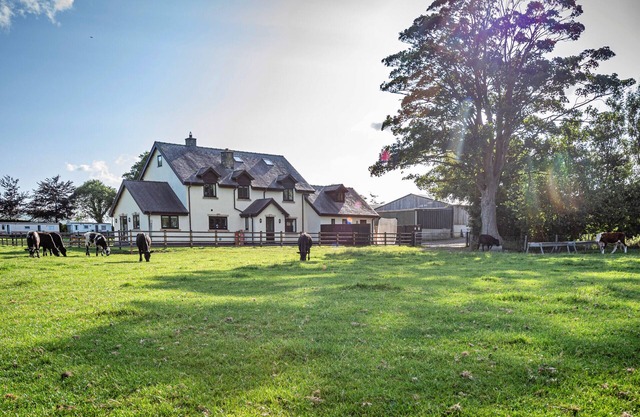Groes Faen Bach Farmhouse
