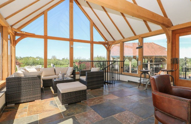 Groomes Country House