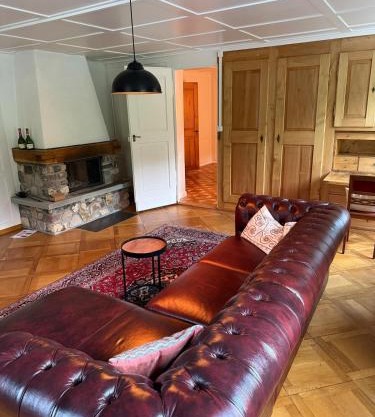 Grosszügige Ferienwohnung mit Garten - Historisch & Stilvoll