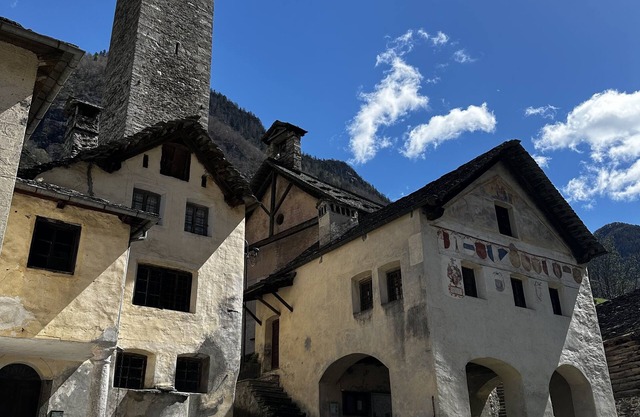 Grosszügiges Ferienhaus für Wildromantischen Urlaub im Val Lavizzara