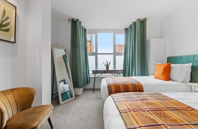 Ground Floor Apartment with Courtyard