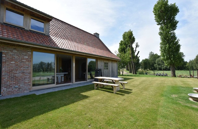 Group Home in Diksmuide with Garden