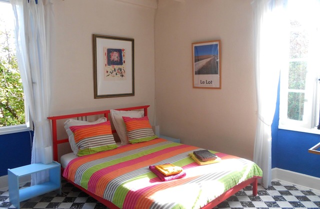 Guest House - double room + breakfast- near Montcuq and Cahors