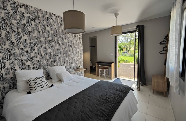 Guest House 'Graphique' with Mountain View, Wi-Fi and Air Conditioning