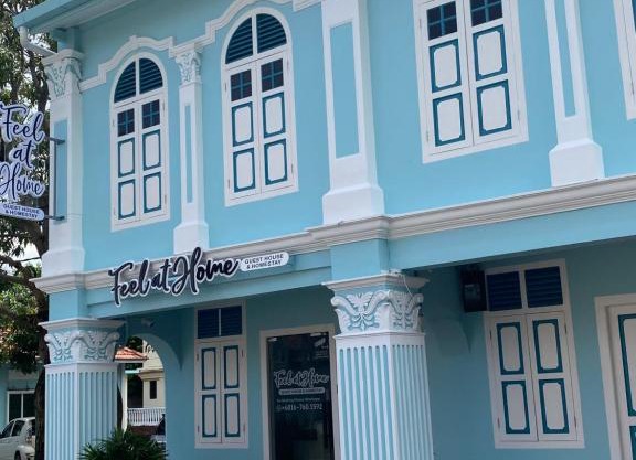 Guest House & Homestay "Feel at Home" Near A Famosa Fortress & Stadhuys