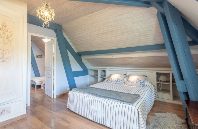 Guest House 'Océan' with Shared Pool, Wi-Fi and Air Conditioning