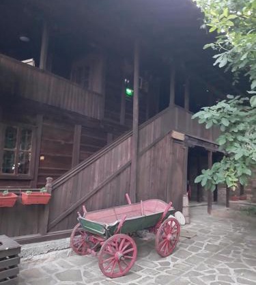 Guest Houses "Zlatna Oresha - Complex"