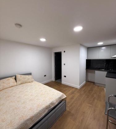 Guest Suite in Waterlooville