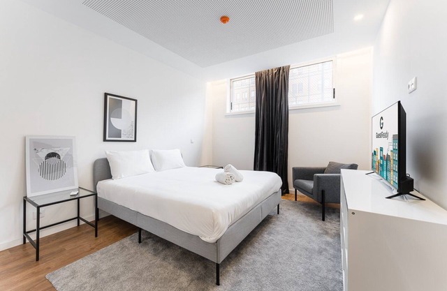 GuestReady - Uptown Suites Stay