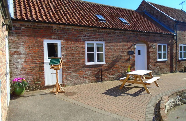 Guillemot Cottage stunningly converted stables
