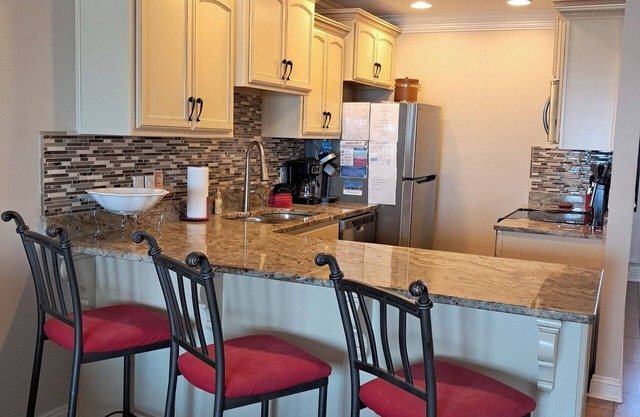 Gulf-Front Townhome – 7 Steps to the Sand, Peaceful Beachside Location