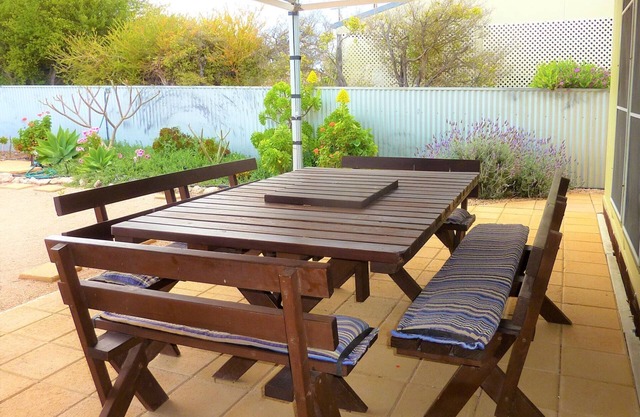 Gunnadoo, Moonta Bay