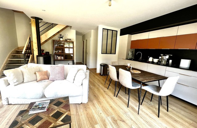 Hébergement Dans une Maison Neuve, Avec vue Imprenable sur les Montagnes
