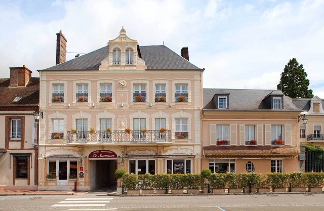 HÔTEL DU SAUMON
