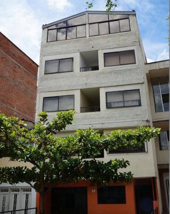 Habita Estudios Laureles