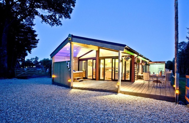 Haldon Forest Lodge - Hot Tub/Pet Friendly