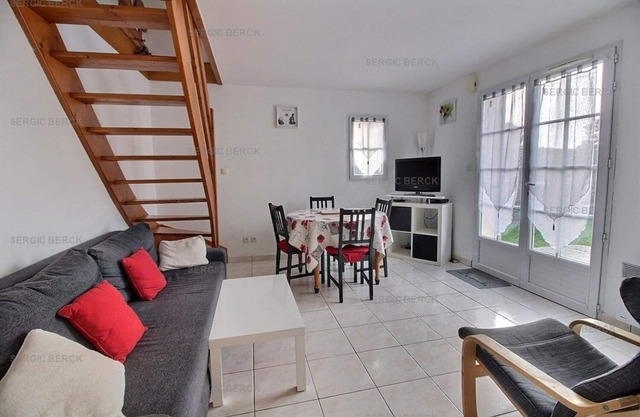 HAM CAL 15 : comfortable house for 4 people. private parking. wifi