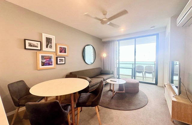 Hamilton Bliss - Cute and Welcoming 1 Bedroom