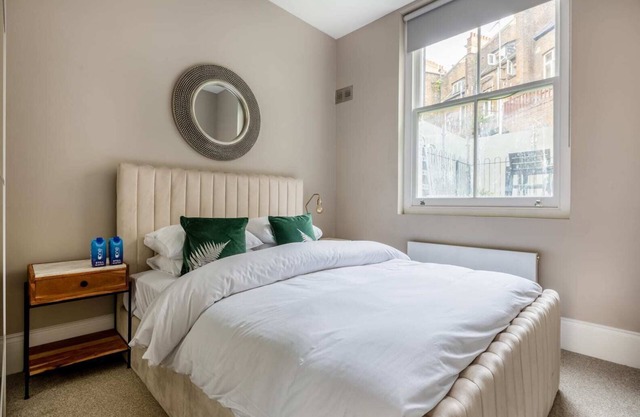 Hampstead High Flyer- By Out of Office Lifestyle