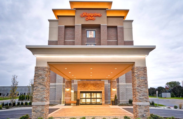 Hampton Inn Livonia Detroit
