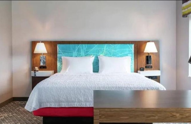 Hampton Inn & Suites Howell