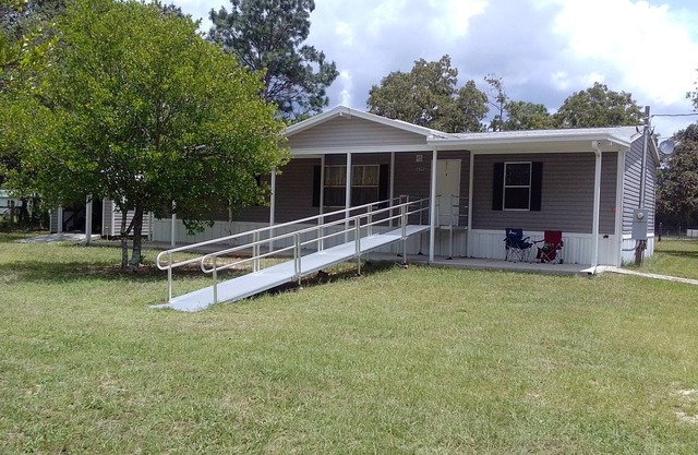 Handicap Accessible Private Spacious Beautiful Family Home 5 Acres Pet Friendly