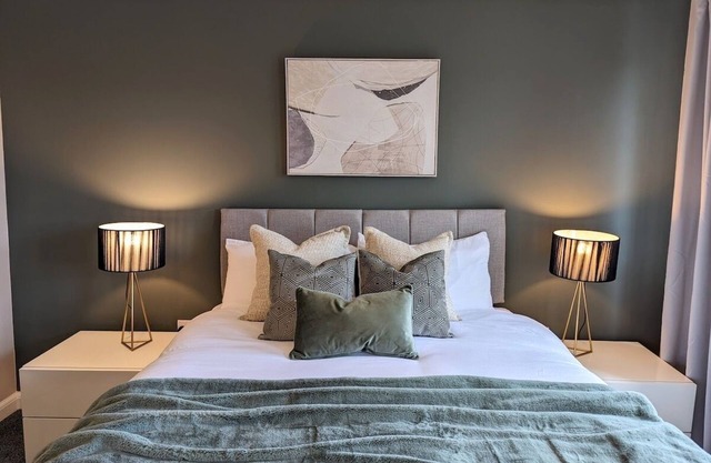 Handley's Elite Apartment