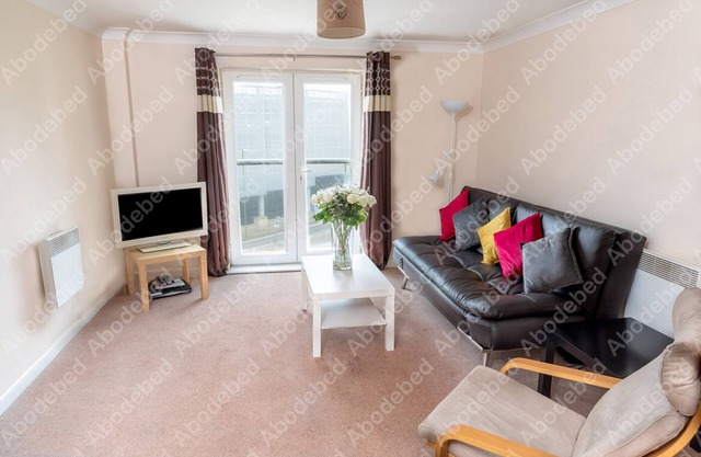 Handleys Ct, Apt 15-1 Deluxe Rooms