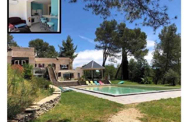 HAPPY DAYS ACCOMMODATION IN A 2-HECTARE PROPERTY NEAR MONTPELLIER SWIMMING POOL