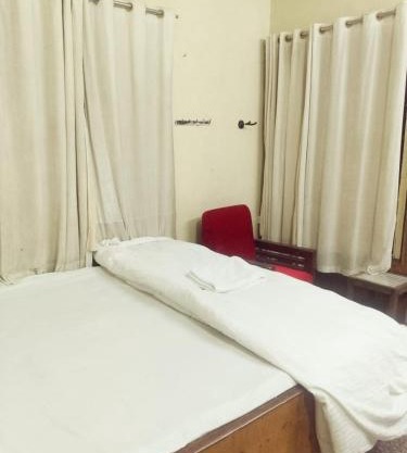 Happy Home Stay