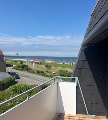 Happy Ocean View