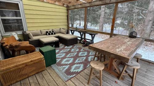 Harbert Hideaway