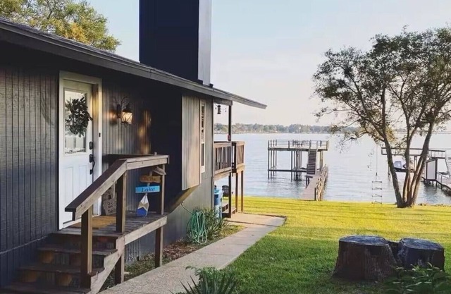 Harbor Point Hideaway at Cedar Creek Lake